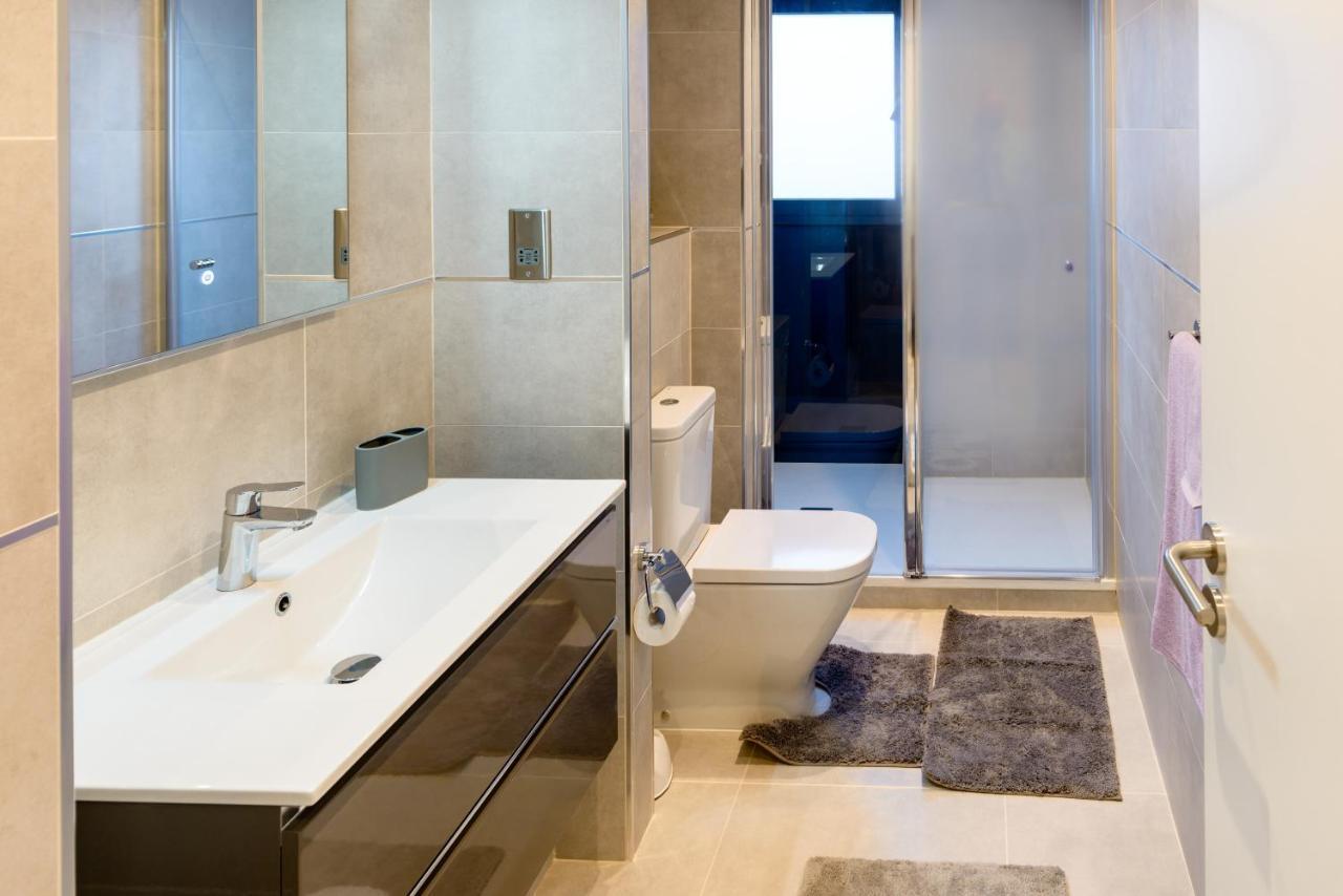 Brand New Luxury 2 Beds Apartment At The Residence-Hosted By Sweetstay Gibraltar Exteriör bild